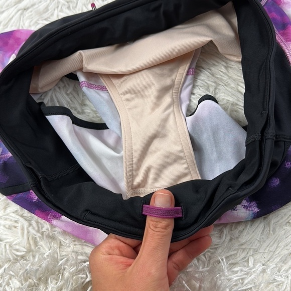 Lululemon Run Times Short *4-way Stretch 4" Blooming Pixie Multi / Black - Picture 2 of 5